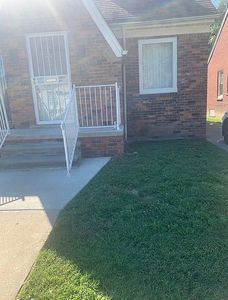 13527 Winthrop St, Detroit, MI, 48227