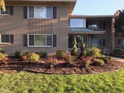 2247 Walton Blvd., Rochester Hills, MI, 48309