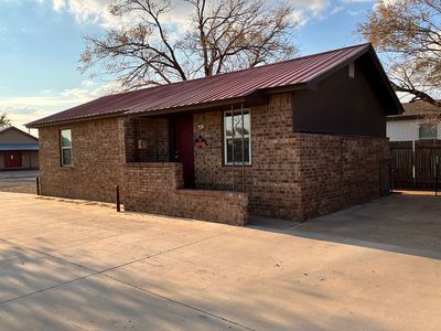 107 Avenue E, Levelland, TX, 79336