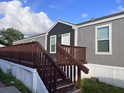 272 W Lawson Rd, Dallas, TX, 75253