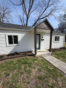 3200 Airway Ave, Breckenridge Hills, MO, 63114