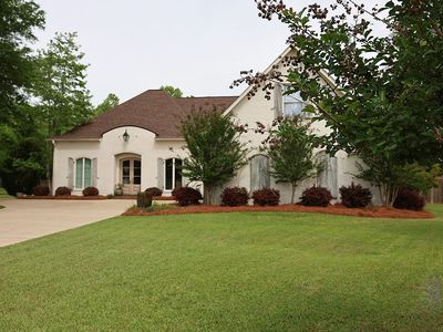 110 Meadow Park Dr, Canton, MS, 39046