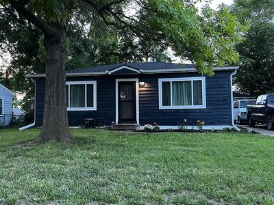 7004 Edna St, La Vista, NE, 68128