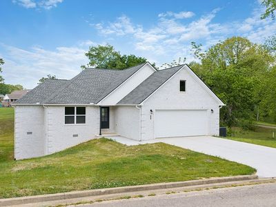 265 Derek Dr, Lexington, TN, 38351