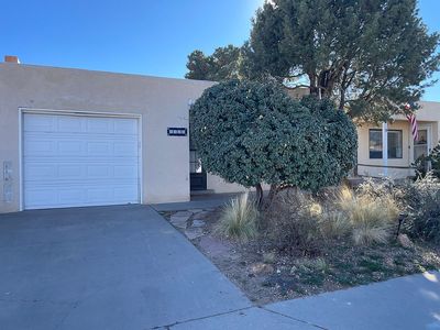 6040 Namath Ave NW, Albuquerque, NM, 87120
