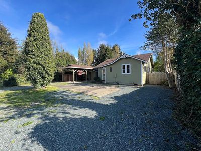 1180 4th St NE, Bandon, OR, 97411