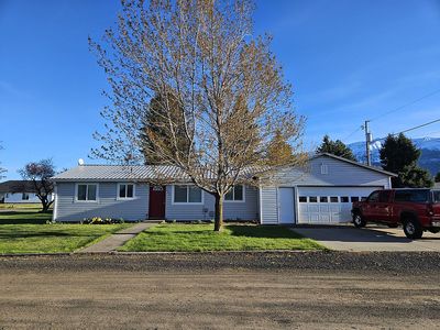 302 E Poplar St, Joseph, OR, 97846