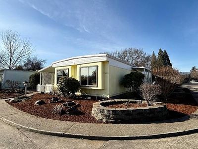2252 Table Rock Rd, Medford, OR, 97501