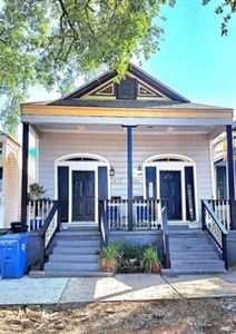 2821 Banks St, New Orleans, LA, 70119