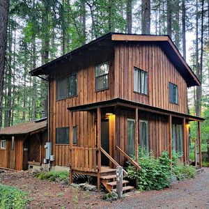 24120 E Farragut St, Mount Hood Village, OR, 97067