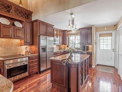 9638 S Channel Dr, Harsens Island, MI, 48028