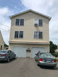 298 Tremont St, New Britain, CT, 06051