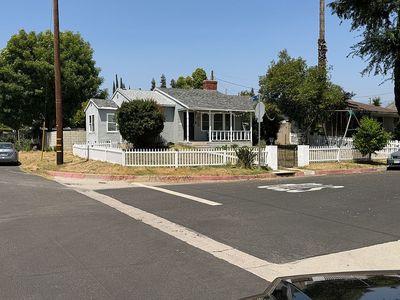10427 Margate St, Los Angeles, CA, 91601