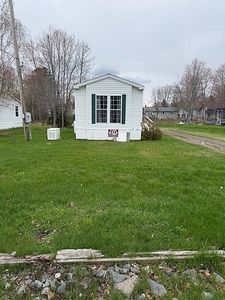 87 Call Rd, Milford, ME, 04461