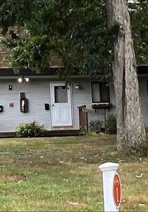 11 King Arthur Dr, East Lyme, CT, 06357