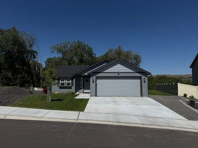 800 Hugh Ave, Benton City, WA, 99320
