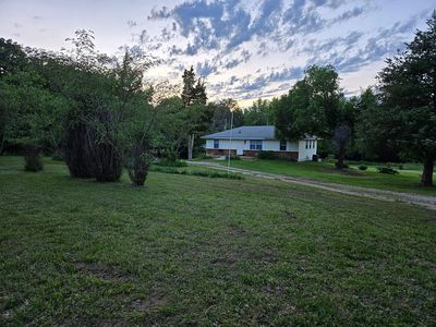 6815 US-54, Collins, MO, 64738
