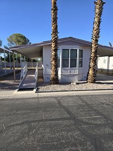 5303 E Twain Ave, Las Vegas, NV, 89122