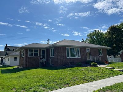 605 N 2nd St, Bellevue, IA, 52031