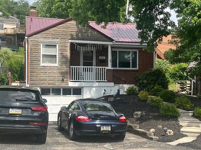 2111 Swallow Hill Rd, Pittsburgh, PA, 15220