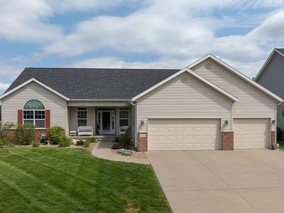 4312 Woodsonia Ct NW, Cedar Rapids, IA, 52405