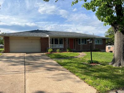 4533 Moonglow Dr, St. Louis, MO, 63128
