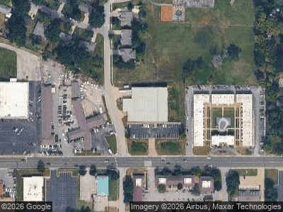 7207 N Wyandotte St, Kansas City, MO, 64118