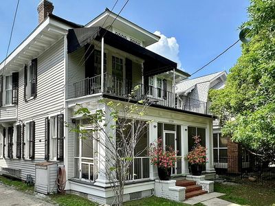 1228 Pine St, New Orleans, LA, 70118