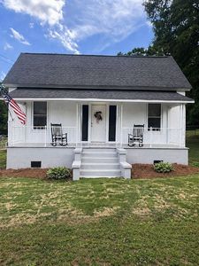 12 Guy St, Pelzer, SC, 29669