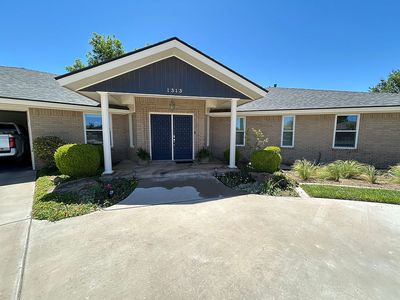 1313 W Paige Dr, Hobbs, NM, 88240