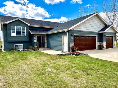 4350 Preston Loop, Bismarck, ND, 58504