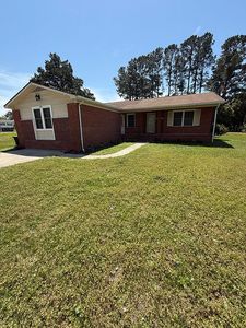 2401 N Hills Dr, New Bern, NC, 28562