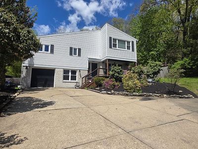 1204 Vallamont Dr NW, Williamsport, PA, 17701