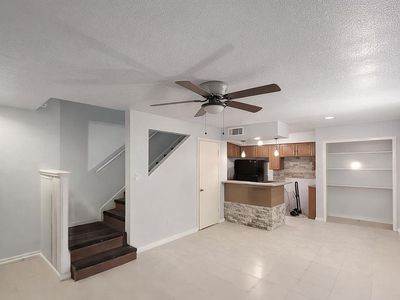 2100 Wilcrest Dr, Houston, TX, 77042