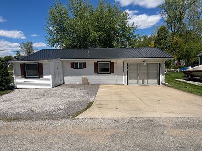 50 EMS B8 Ln, Pierceton, IN, 46562