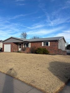 1304 12th Ave, Dodge City, KS, 67801