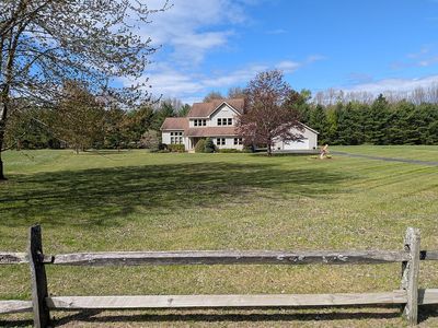 852 Sand Rd, Colchester, VT, 05446