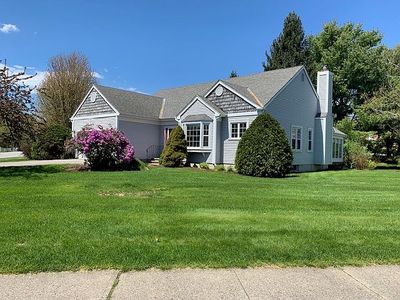1 Hubbells Falls Dr, Essex Junction, VT, 05452