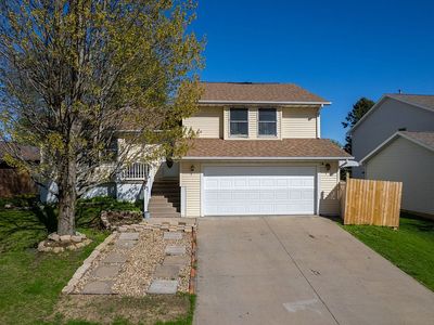 711 Sandusky Dr, Iowa City, IA, 52240