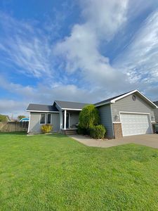 1806 Apache Rd, Dodge City, KS, 67801