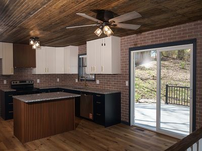 6708 N Broadway, Kansas City, MO, 64118