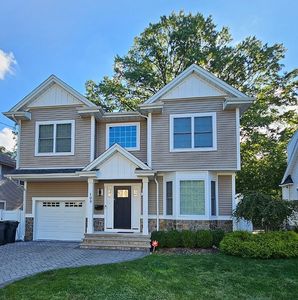 109 Wilbur Rd, Bergenfield, NJ, 07621