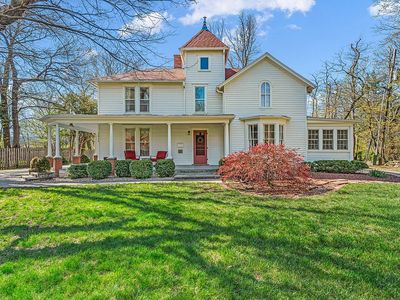 1515 University Dr, Lawrence, KS, 66044