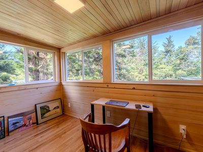 94662 Raccoon Ln, Gold Beach, OR, 97444
