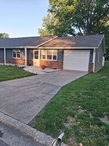 4003 Southlake Cir, Sedalia, MO, 65301