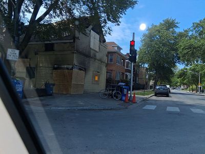 2601 W 43rd St, Chicago, IL, 60632