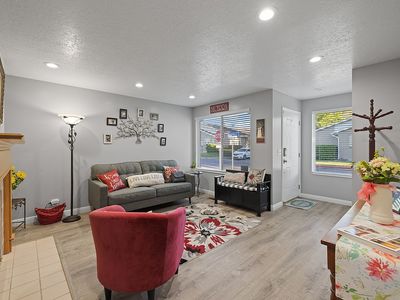 1531 W Cornerstone Dr, South Jordan, UT, 84095