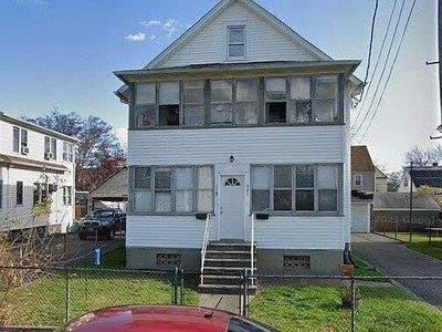 119 Chelsea St, Stratford, CT, 06615