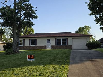 8824 Miami Dr, Columbus, IN, 47203