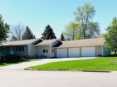 707 W 13th Ave, Webster, SD, 57274
